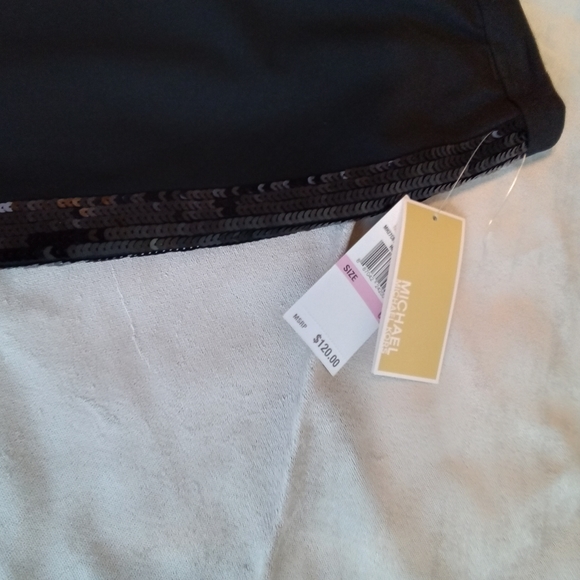 $120 Retail MK Michael Kors Black mini skirt with sequin sides - Picture 3 of 10